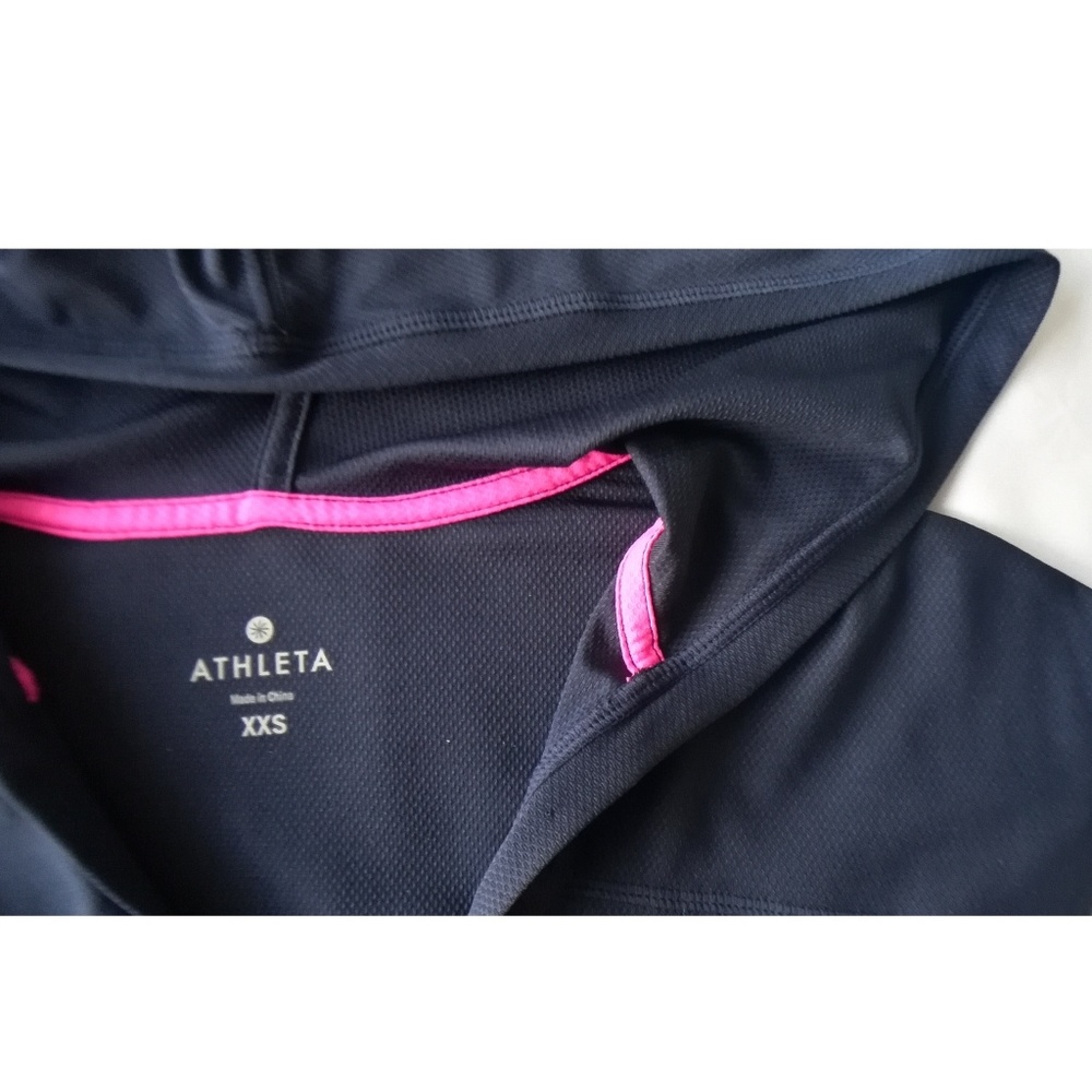 Athleta Short Sleeve Hoodie
